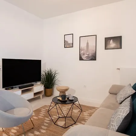 Apartment Le Conflu - En Plein Coeur De La Confluence *